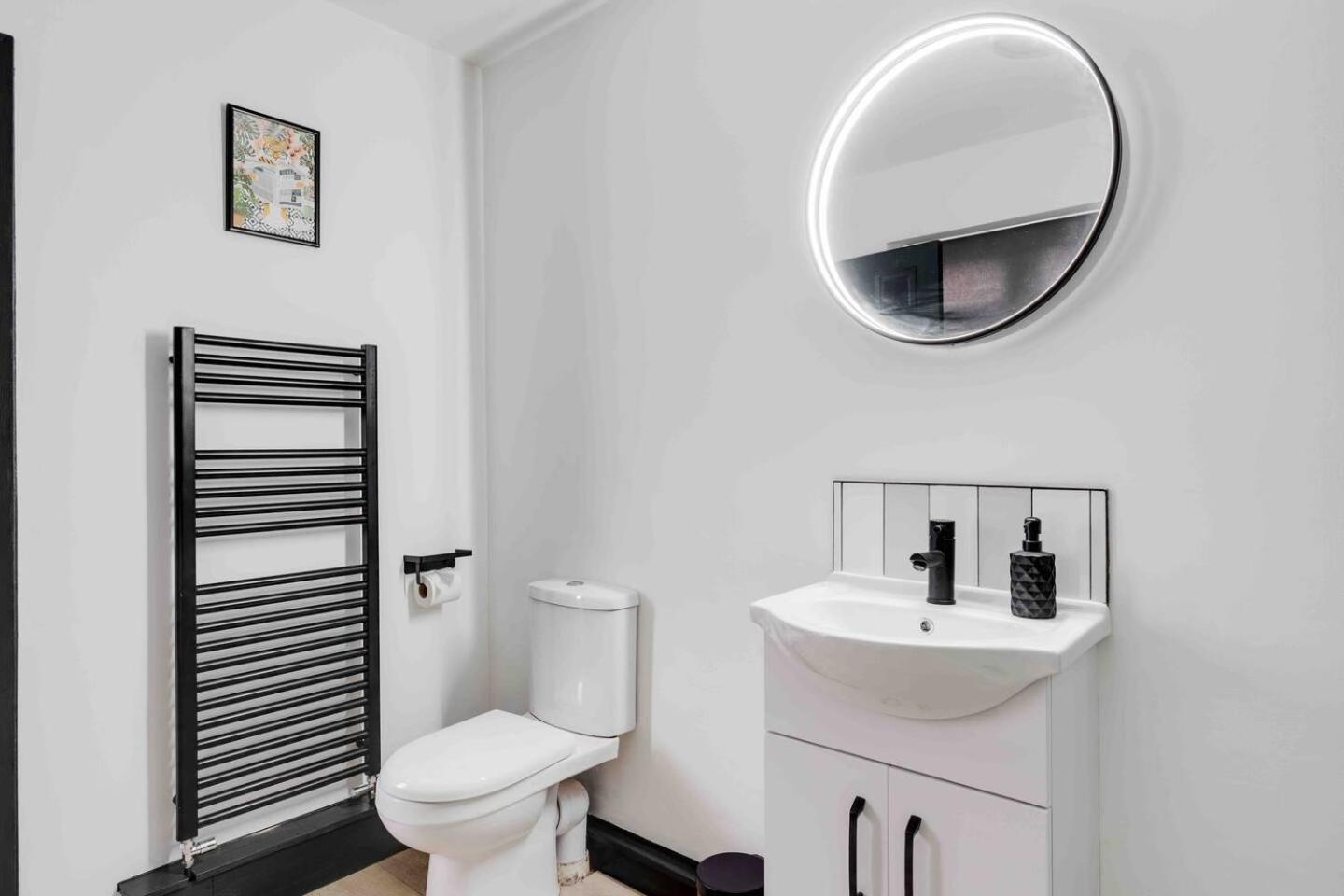 Willa 3-Bed Scouse House Near Anfield & Goodison Liverpool Zewnętrze zdjęcie