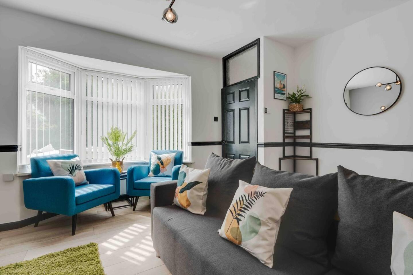 Willa 3-Bed Scouse House Near Anfield & Goodison Liverpool Zewnętrze zdjęcie