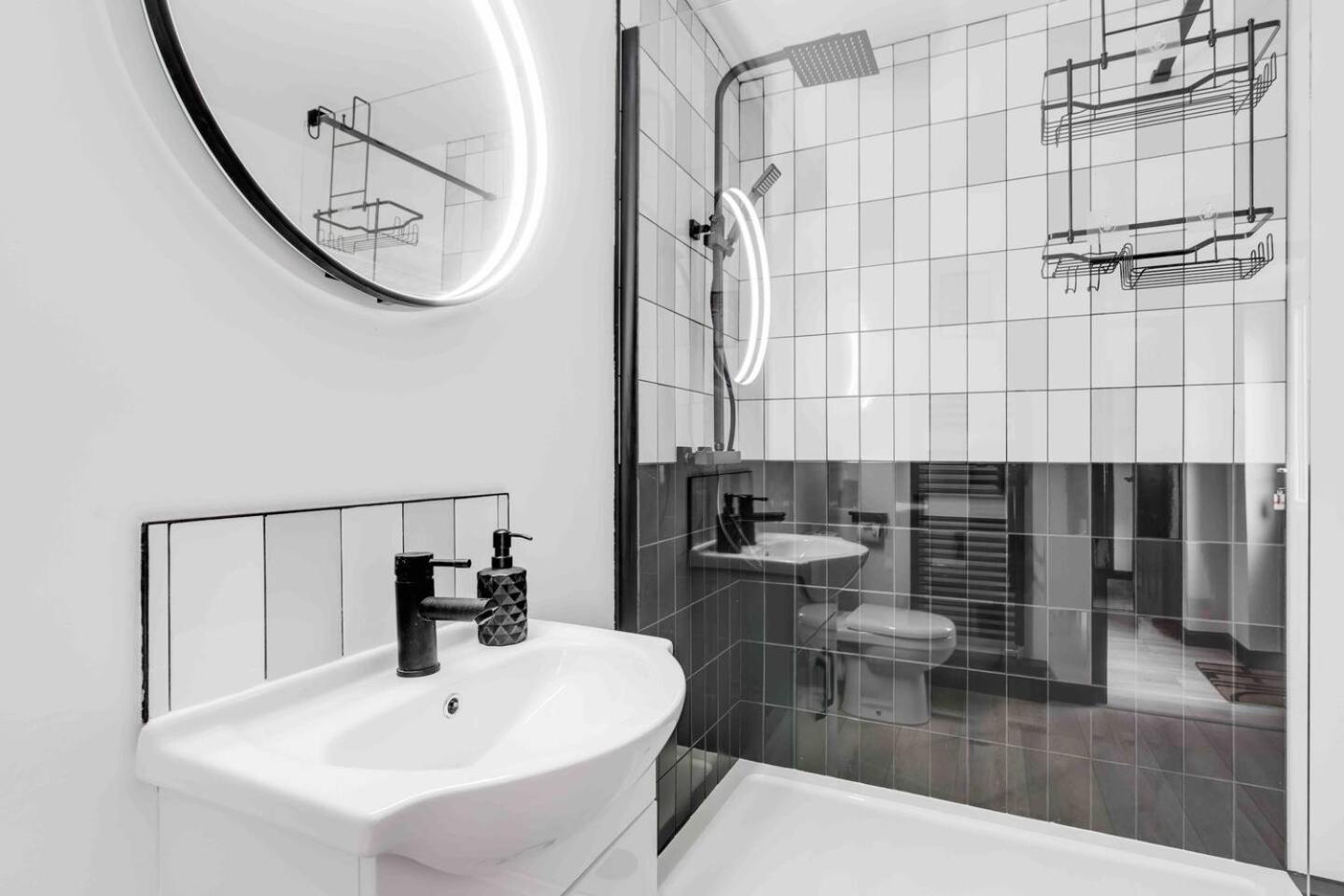 Willa 3-Bed Scouse House Near Anfield & Goodison Liverpool Zewnętrze zdjęcie