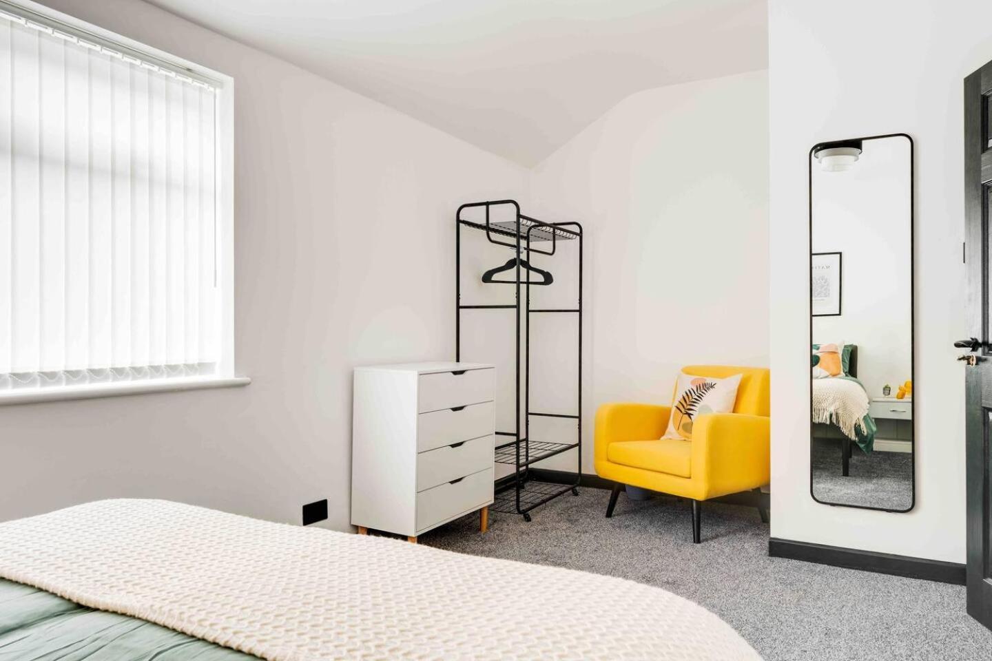 Willa 3-Bed Scouse House Near Anfield & Goodison Liverpool Zewnętrze zdjęcie